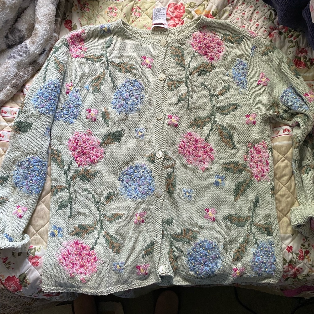 Talbots hydrangea novelty print cardigan